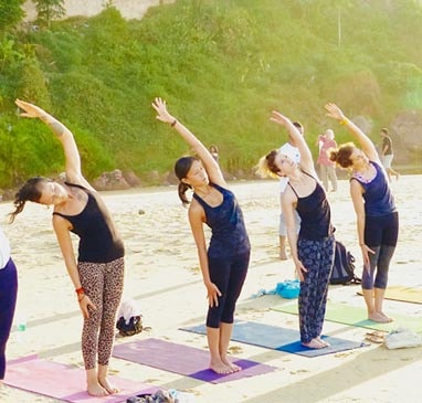 200 hour yoga teacher training in kerala